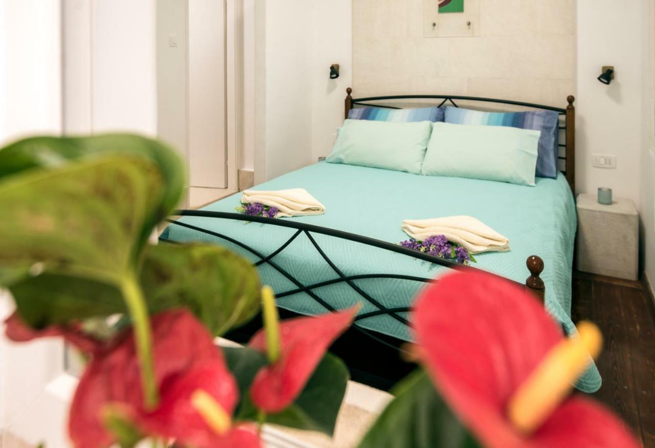 Ibis Your Cosy Oasis With Private Parking And Patio Split Ngoại thất bức ảnh