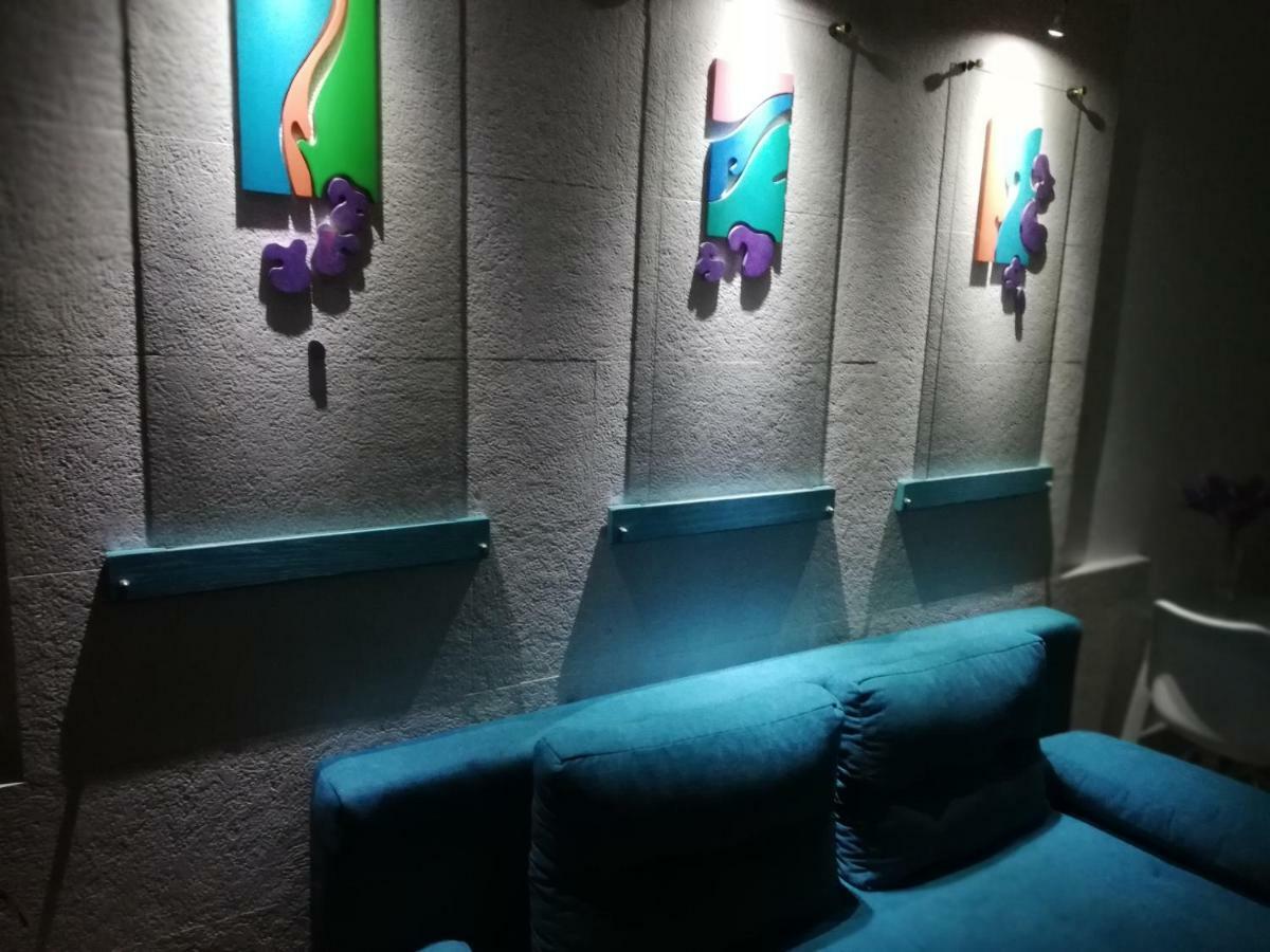 Ibis Your Cosy Oasis With Private Parking And Patio Split Ngoại thất bức ảnh